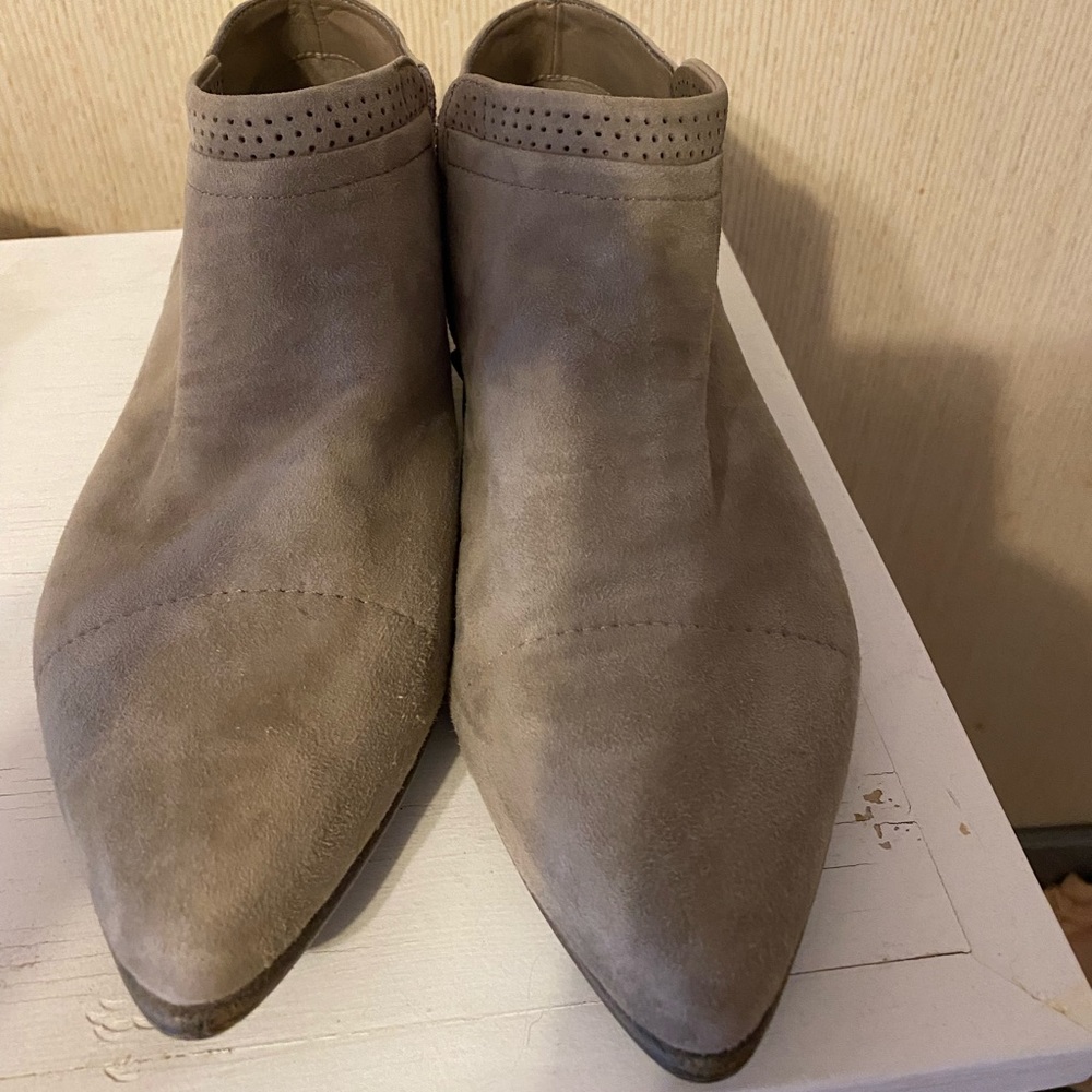 Vince Camuto booties